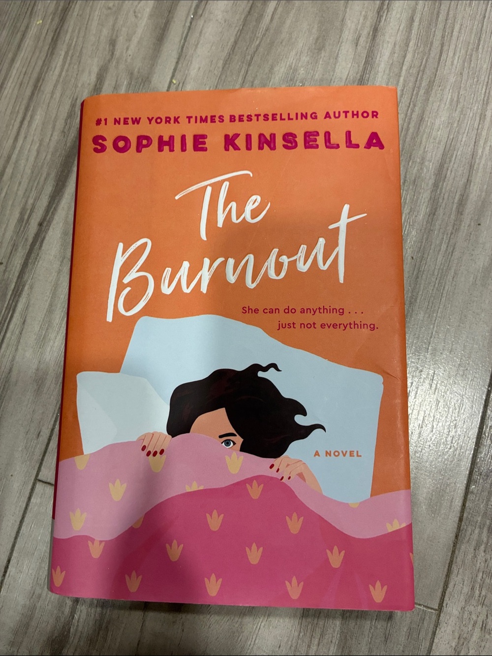 Sophie Kinsella "The Burnout" - Orange & Pink Paperback